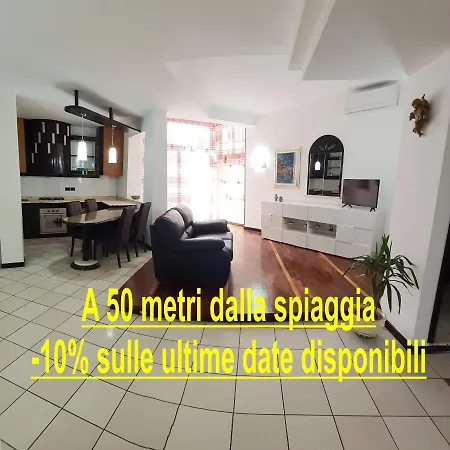 Clodia One Apartment *